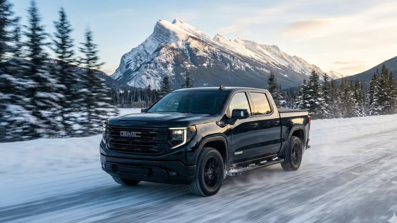 2025 GMC Sierra 1500 — Black